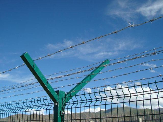 湖北機(jī)場護(hù)欄網(wǎng)